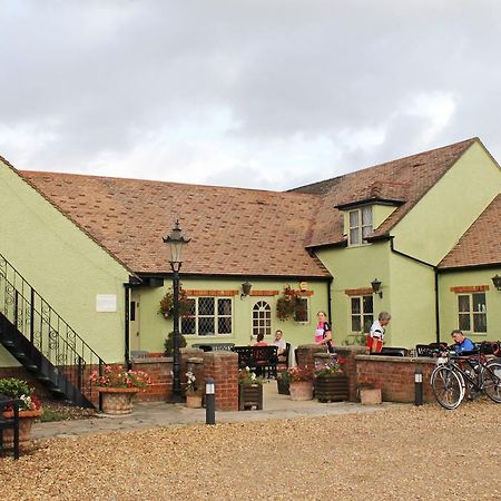 Southill The Green Man Stanford מראה חיצוני תמונה